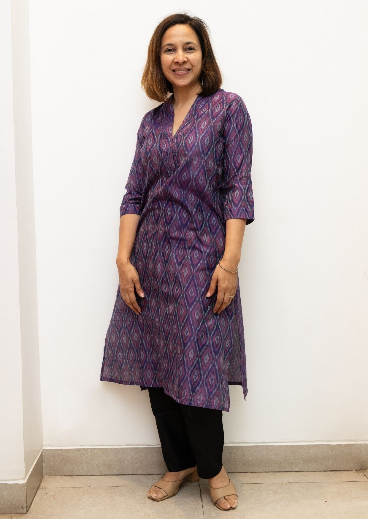 Purple V Neck Stitchline Superfine Ikkat Cotton Kurta