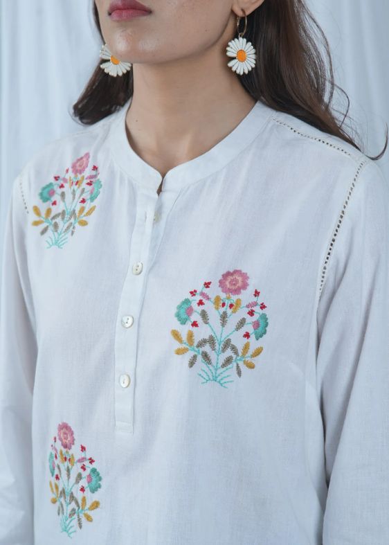 White embroidery Tunic-SS 2444