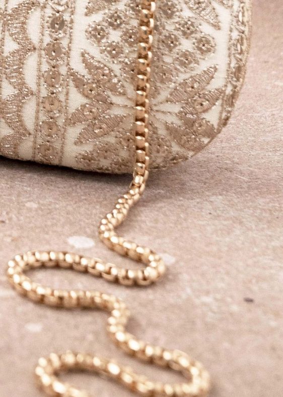 Mirai embroidery clutch cream
