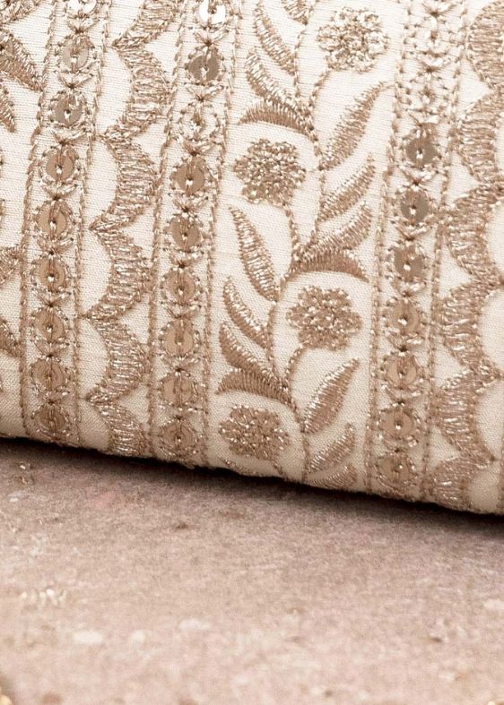 Mirai embroidery clutch cream