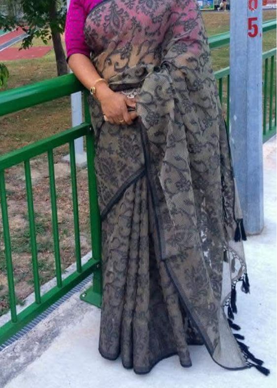 Black Nargis Banarasi Cutwork Matka Silk Saree