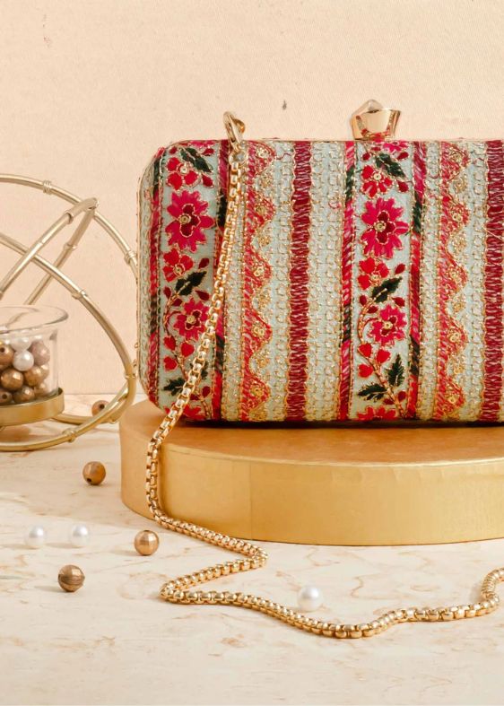 Zuri Box Clutch Mint