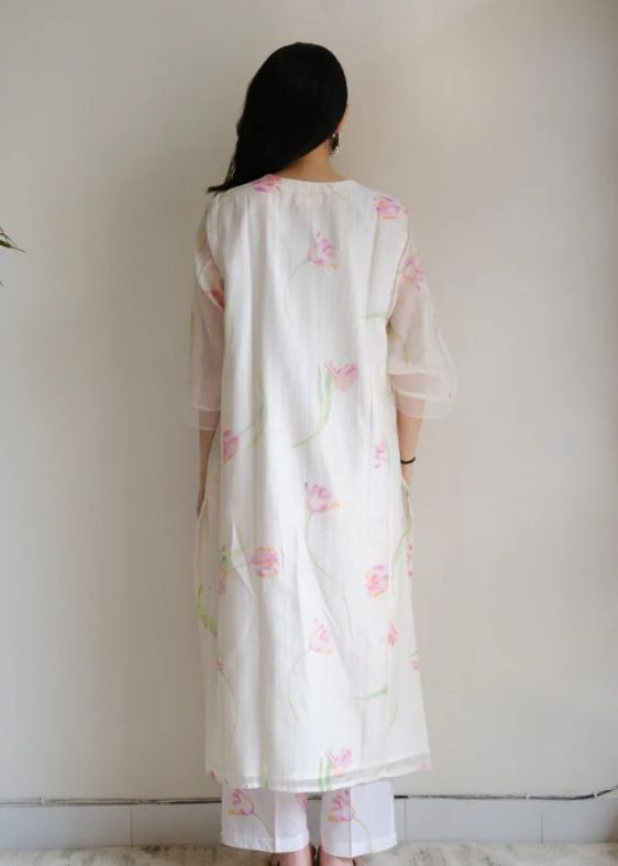 Ivory Tulip Set