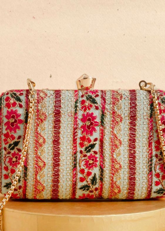 Zuri Box Clutch Mint