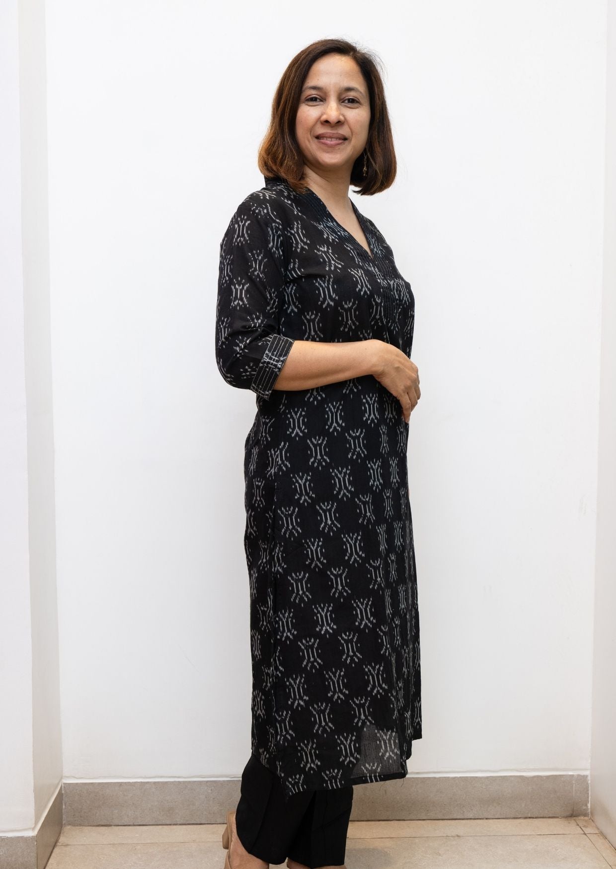 Black V Neck Stichline Superfine Ikkat Cotton Kurta