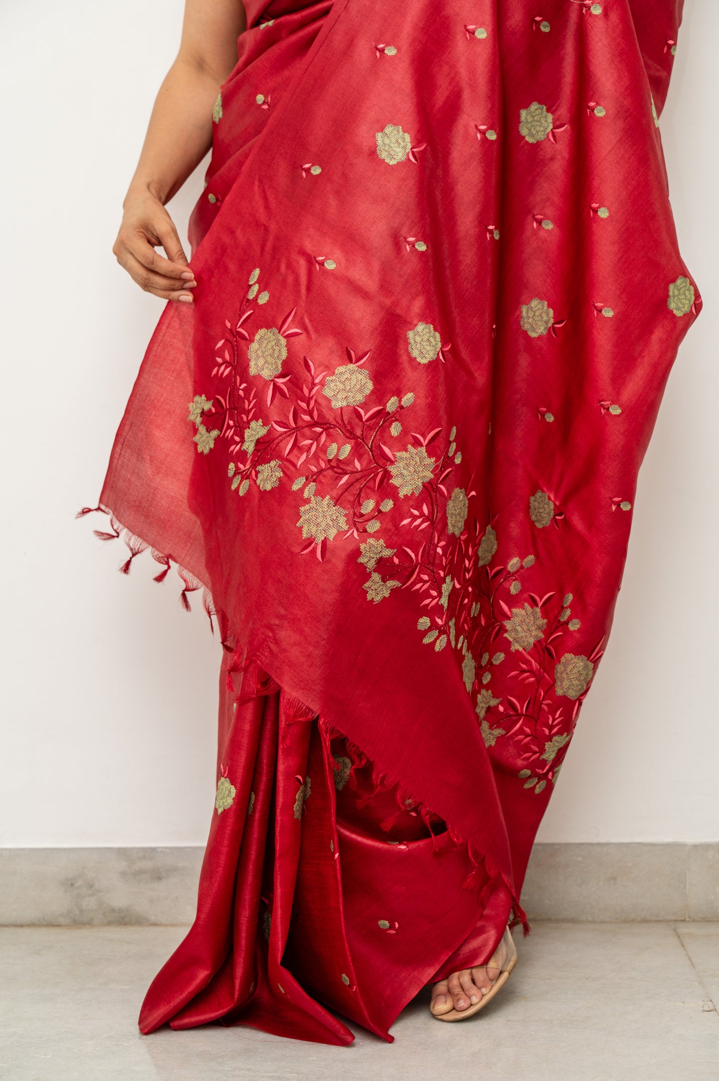 Red Green Floral Embroidery Tussar Silk Saree