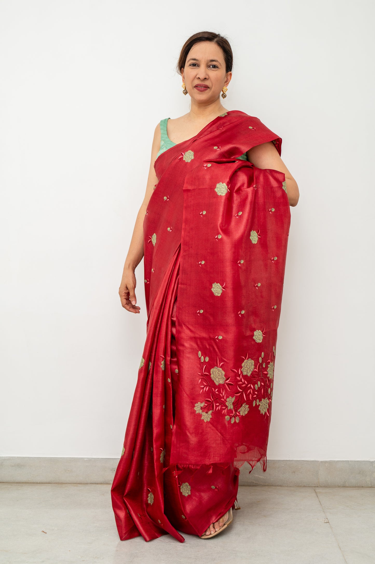 Red Green Floral Embroidery Tussar Silk Saree