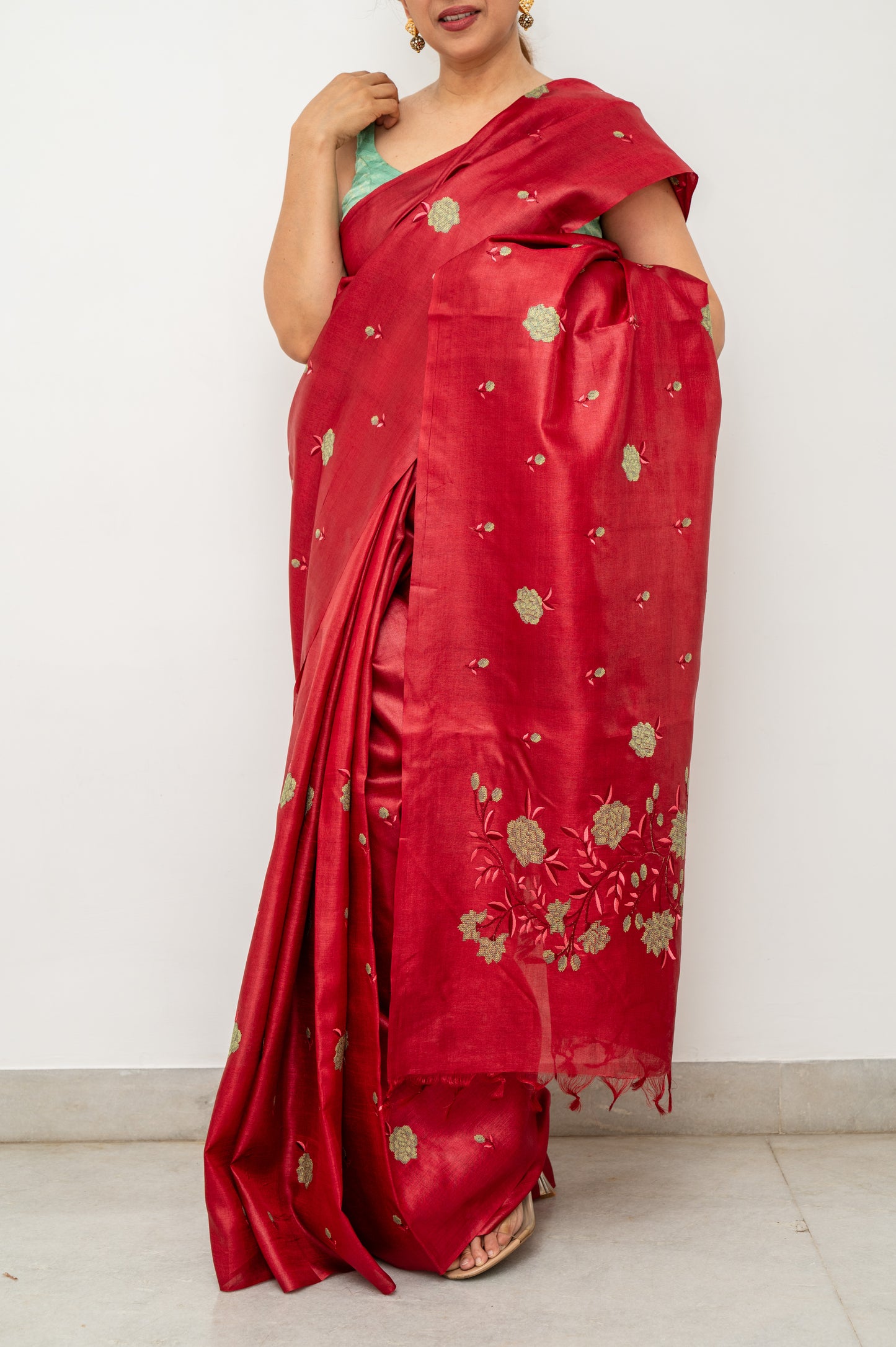 Red Green Floral Embroidery Tussar Silk Saree