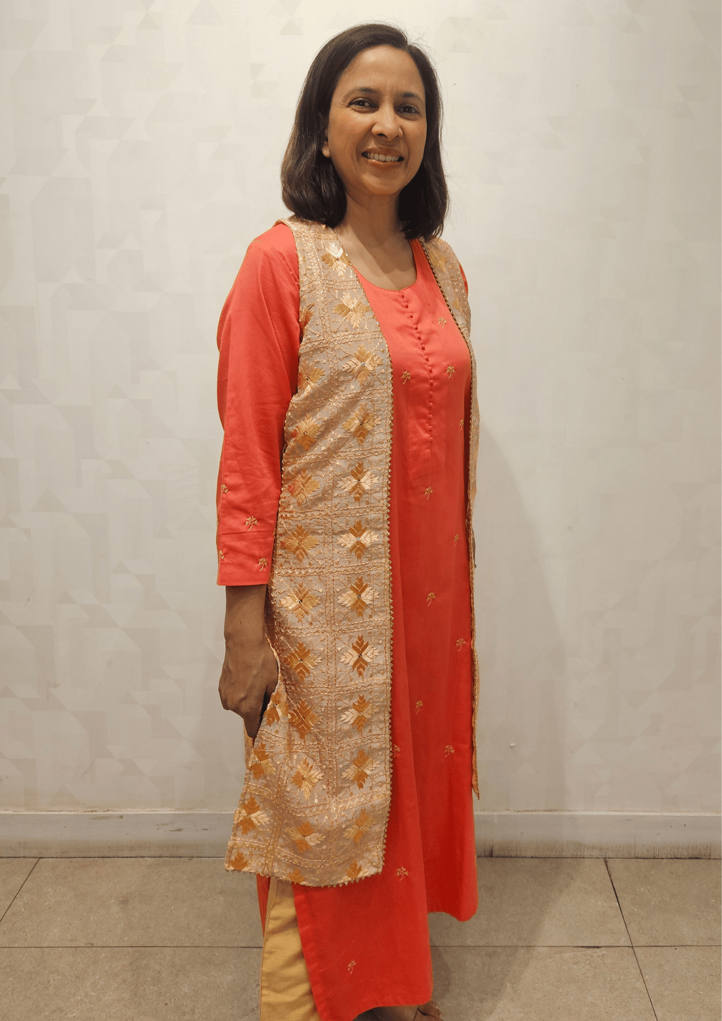 Peach Phulkari Hand Embroidery Sleeveless Silk Jacket