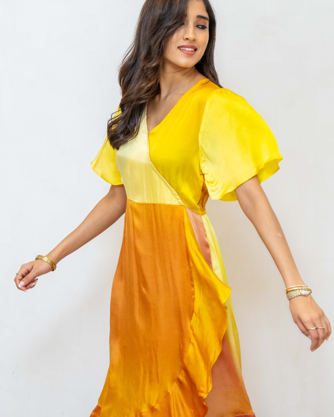 modal silk dress design Samasta: Buyy Yellow Shaded – Color:Bubble Gum Saaya printed long silk week122026 How to wear tights