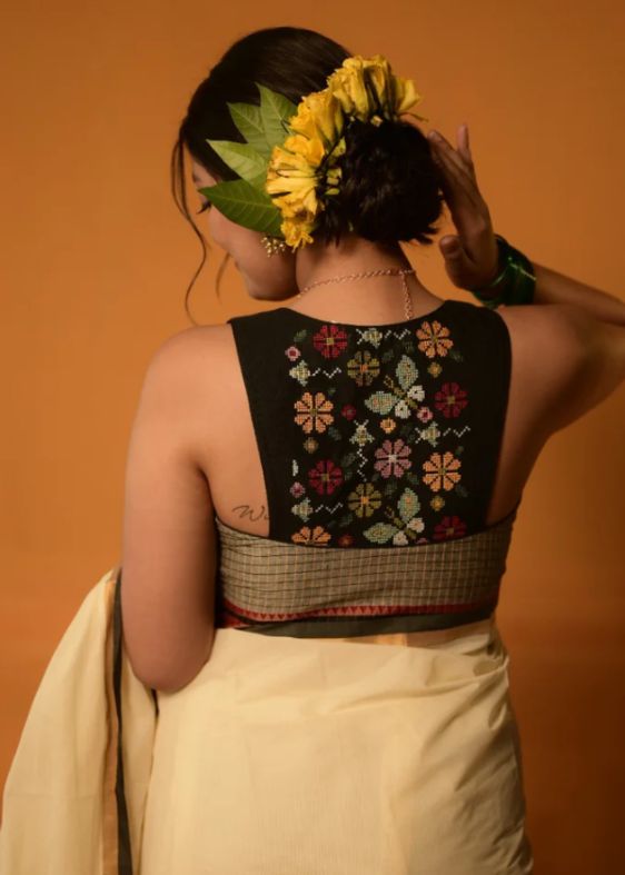 Projapoti blouse