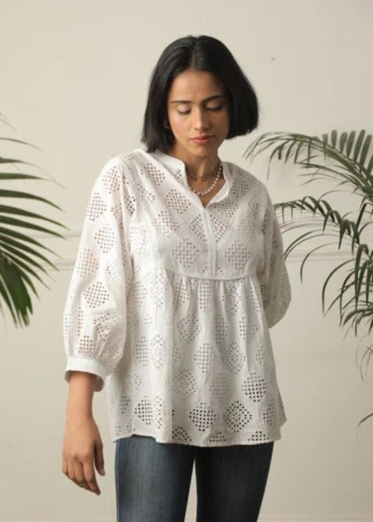 White embroidery cotton top - SS 2425