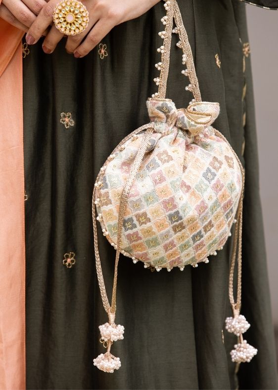 AZA PASTEL POTLI-WHITE