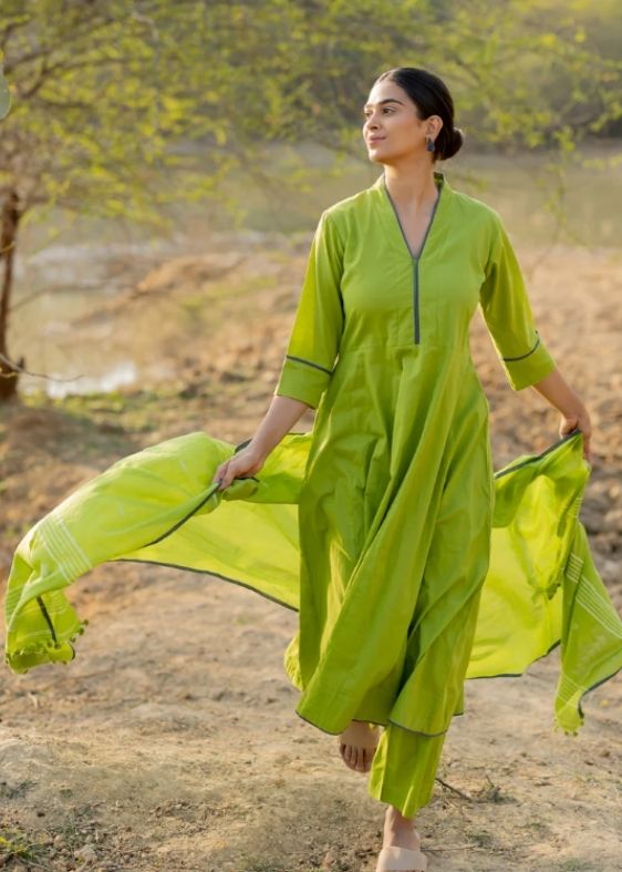 Green Pear Kalidaar Set with Jamdani Dupatta