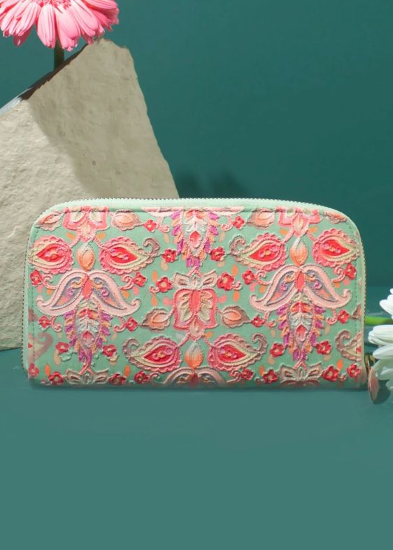 Wild Bloom Wallet - AM-ZW-0523-0001