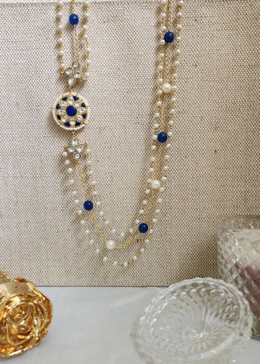 Three layer white and blue pearl with side pendant jewellery