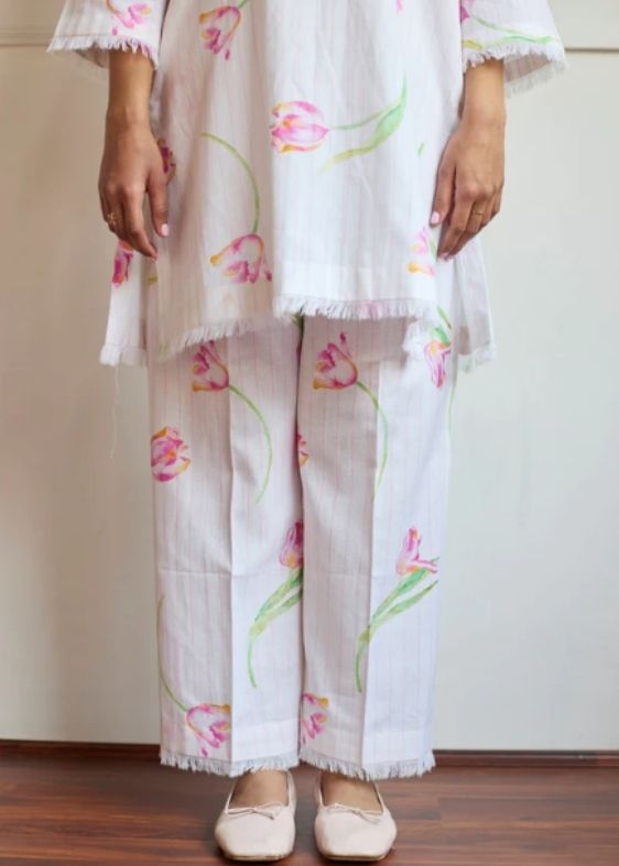 Ana Ivory Tulip Coord Set