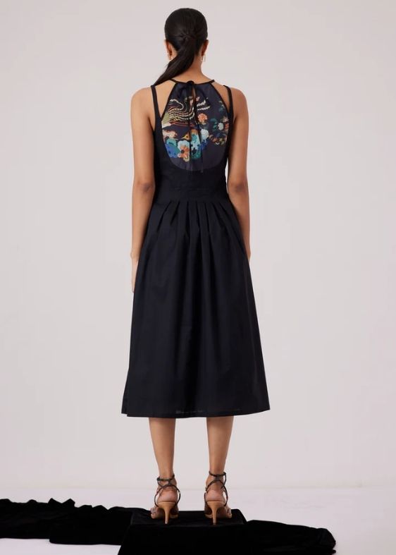 Ellaria Dress