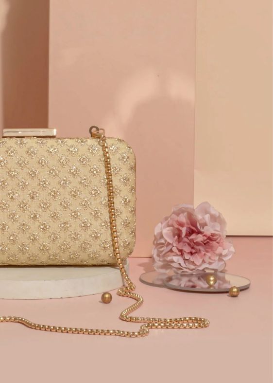 Inaya box Clutch Gold - AM- BC-0524-0002