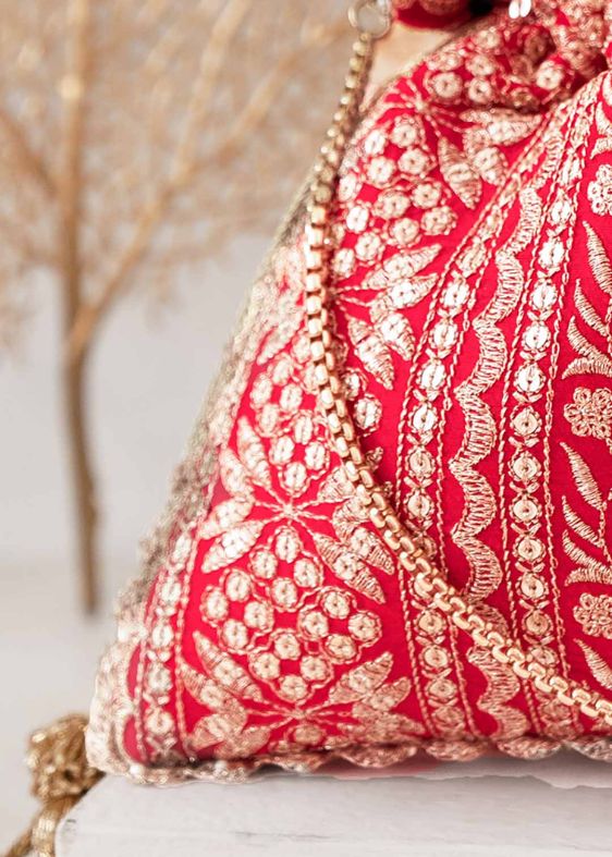 Mirai Red Potli - AM PT 1122 0002