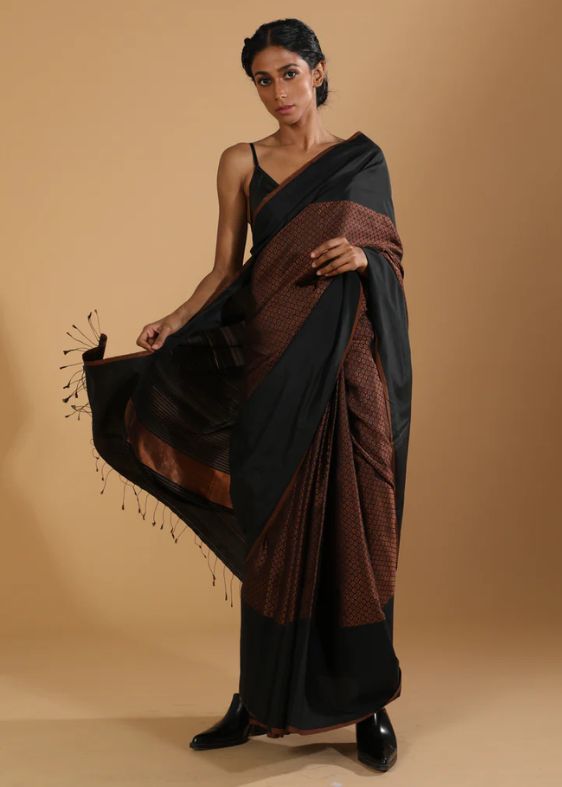 Ratri Khana Saree