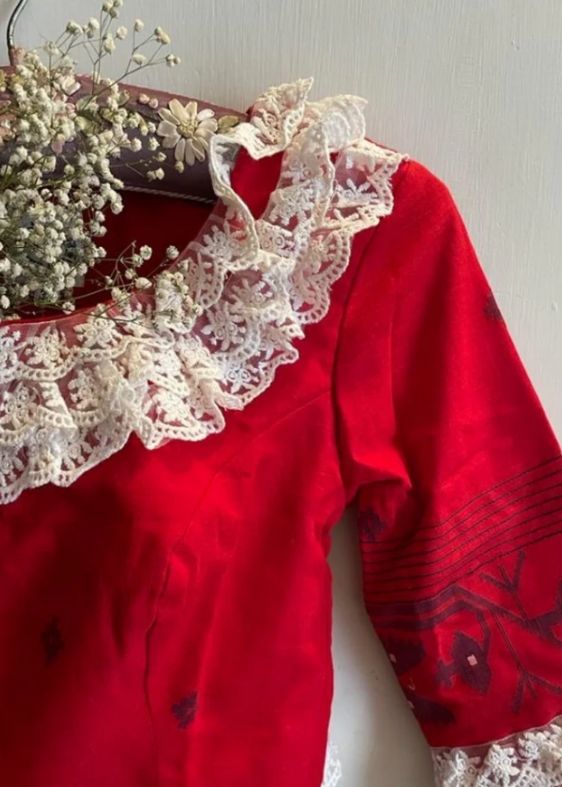 Red charulata blouse