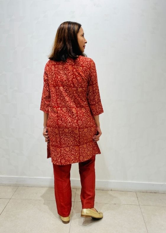 Red kalamkari print cotton tunic