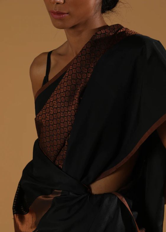 Ratri Khana Saree