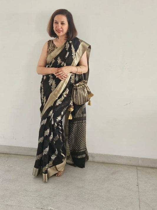 Black Gold Diagonal Flowers Georgette Silk Saree
