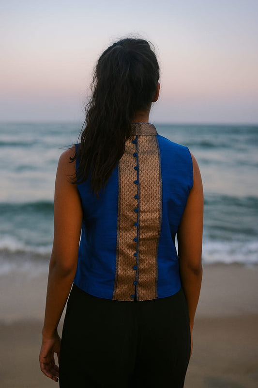 Blue Sleeveless Maheswari Silk Cotton Blouse