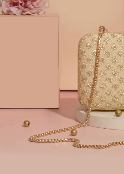 Inaya box Clutch Gold - AM- BC-0524-0002