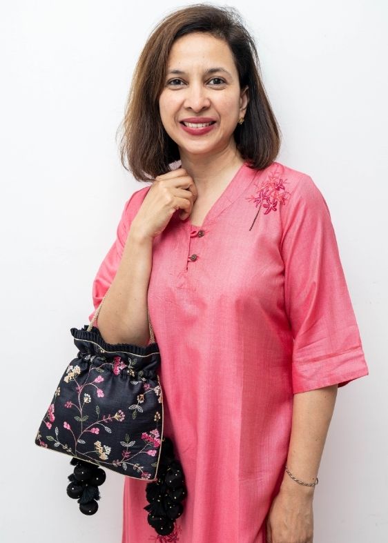 Rua Embroidered Potli - Black -AM-PT-0125-0011