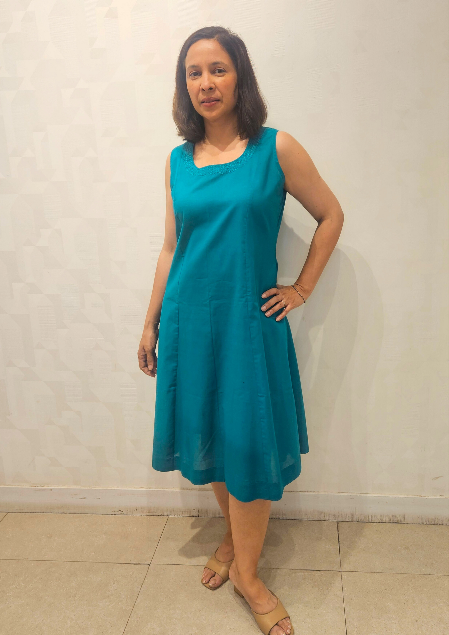 Green Round Neck Hand Embroidery Sleeveless Cotton Dress