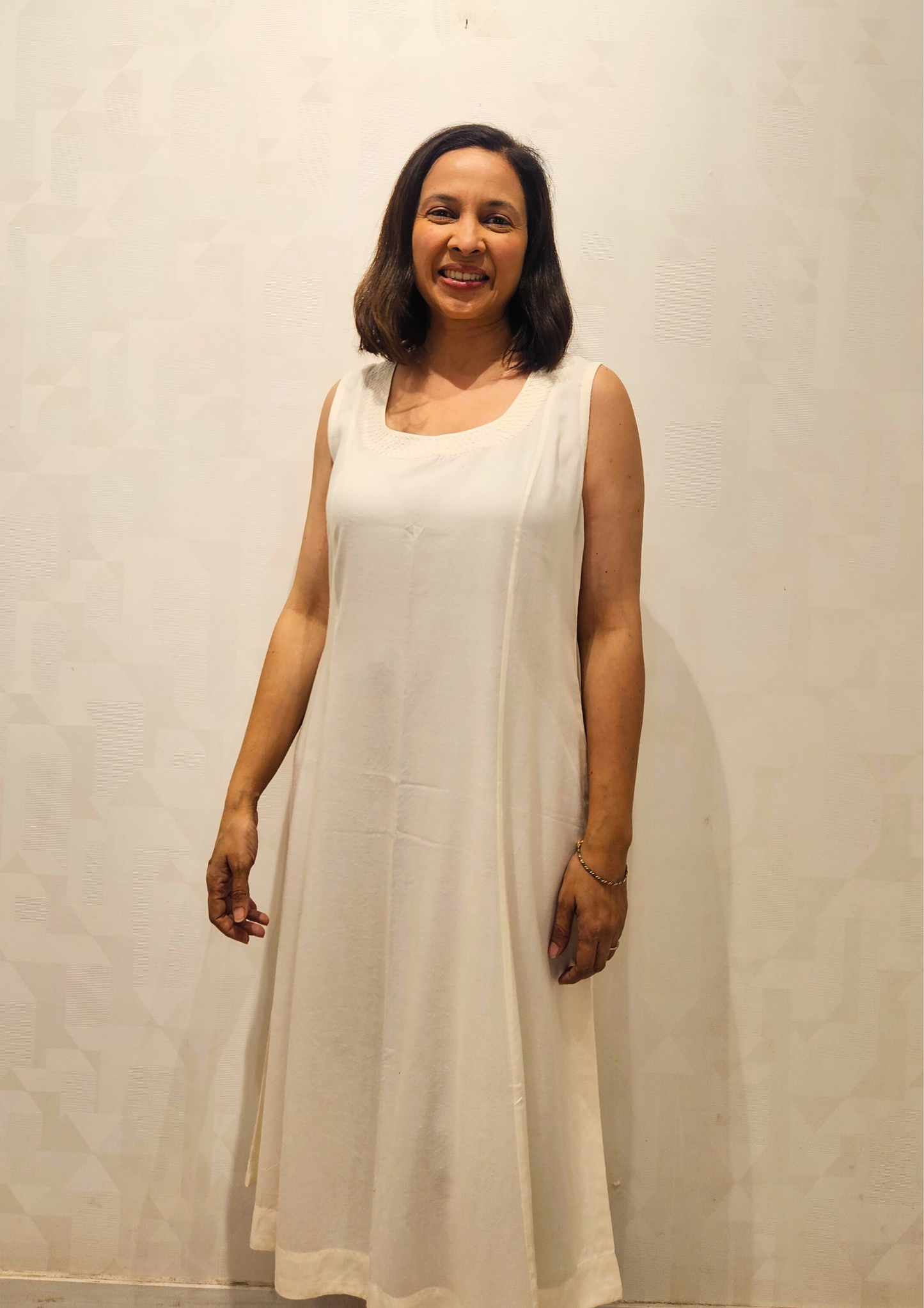 White Round Neck Hand Embroidery Sleeveless Cotton Viscose Dress