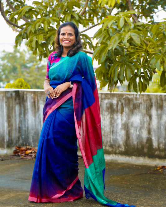 Blue Red Surreal Shaded Mullbery Silk Saree
