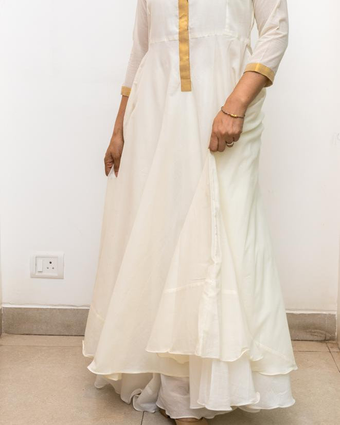 White Double Layers Cotton Dress