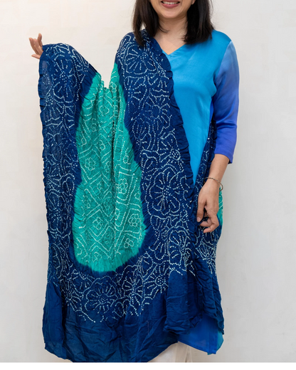 Nevy Blue Border Green Bandhini Gajji Slik Duppata