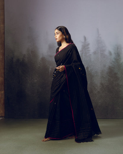 Black Zari Lines Jamdani Cotton Saree