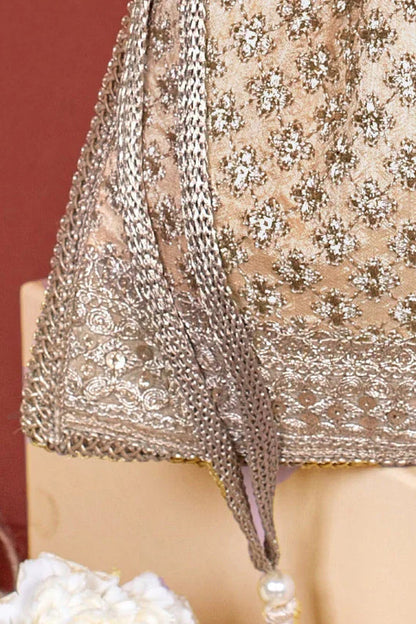 Inaya Gold Potli
AM-PT-0723-0002