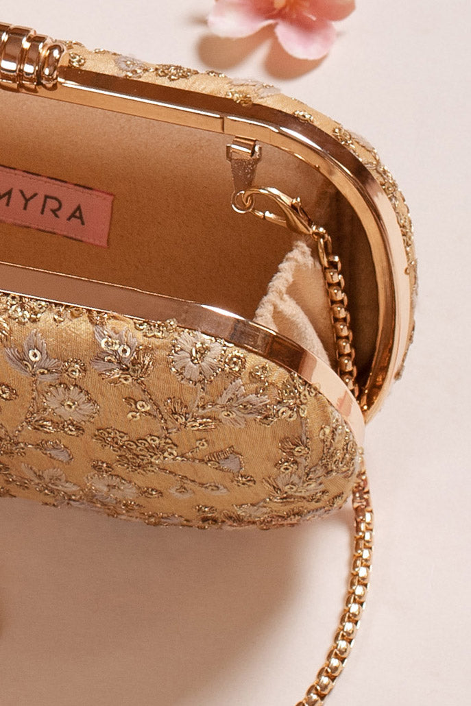 Elan gold capsule clutch_AM_BC_0121-0002