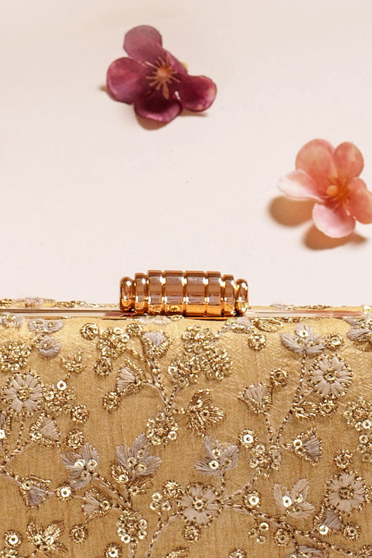 Elan gold capsule clutch_AM_BC_0121-0002