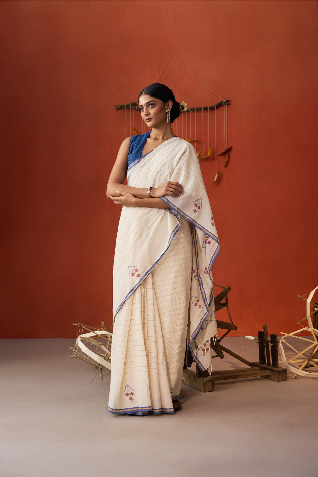 OffWhite Zari Striped Jamdani Cotton Saree