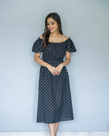 Black White Off-Shoulder Cotton Keyhole Dress
