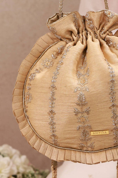 Dhaga Embroidered Pleated Potli - Gold
AM-PT-0726-0038
