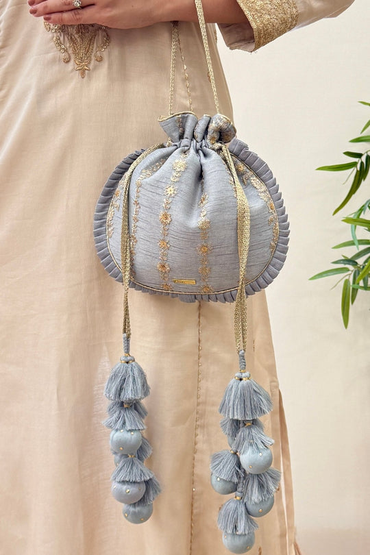 Dhaga Embroidered Pleated Potli - Grey
AM-PT-0726-0005