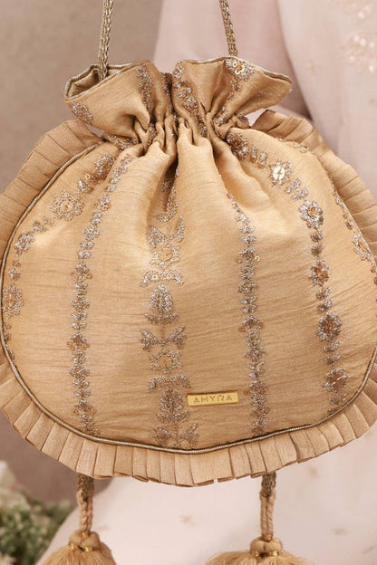 Dhaga Embroidered Pleated Potli - Gold
AM-PT-0726-0038