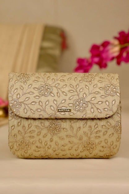 Tarang Flapover Bag - Light Gold
AM-BC-0425-0004