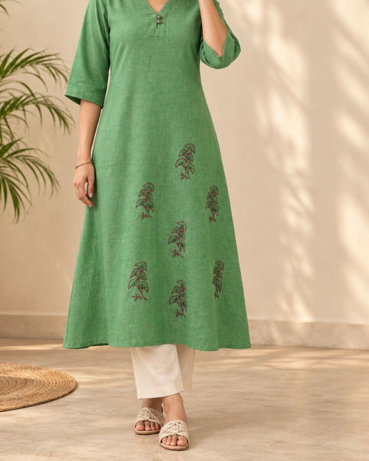 Green Embroidery Cotton Kurta