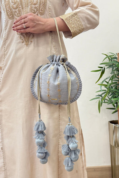Dhaga Embroidered Pleated Potli - Grey
AM-PT-0726-0005