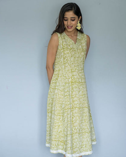Green Leaf Printed Lase V Neck Sleeveless Cotton Dress